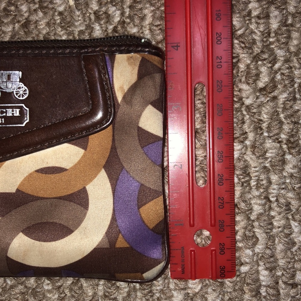 Coach wristlet - Picture 3 of 6